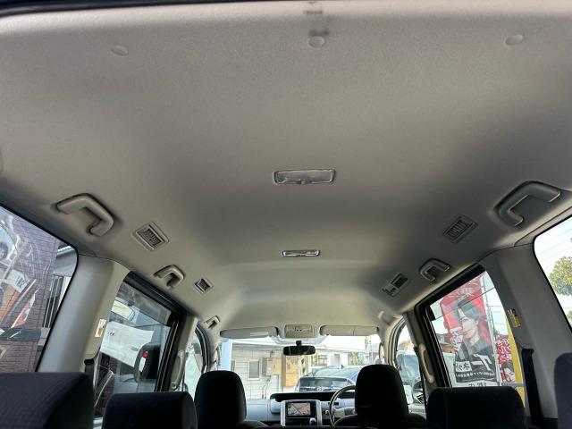 ヴォクシー Ｘ　Ｌエディション　ＥＴＣ／バックカメラ／フルセグテレビ／ナビゲーション／ＣＤ／ＤＶＤ再生／両側電動スライド・片側電動ドア／キーレスキー／ダブルエアコン／運転席・助手席エアバック（50枚目）