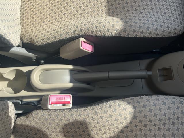 アルト F 車検整備付 パワステ  エアコン キーレス(29枚目)