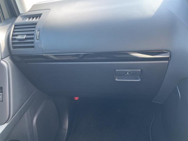 ランドクルーザープラド ＴＸ　ワンオーナー　　改良後ディーゼル　禁煙車　サンルーフ　ＥＴＣ　ナビ　　フルセグ　バックカメラ　サイドステップ　　ヒッチメンバー　　エアコン　パワステ（33枚目）