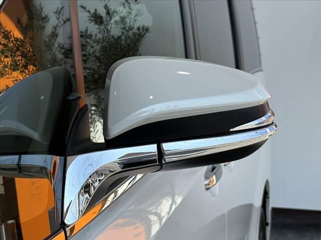 エスクァイア ハイブリッドＧｉ　後期　１０型ナビ　１２型フリップダウン　両電スラ　合皮シート　セーフティ　Ｂモニタ　ＤＶＤ　フルセグ　シートヒーター　クルコン　ステリモ　レーンキープ　ＥＴＣ　ＬＥＤ　フォグ　スマートキー　Ｐスタート（36枚目）