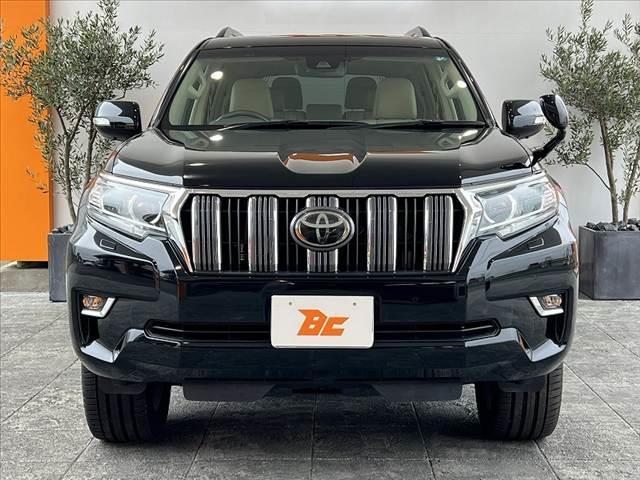 ランドクルーザープラド ＴＸ　Ｌパッケージ　禁煙　ムーンルーフ　純正９インチナビ　純正１９インチＡＷ　ルーフレール　セーフティセンスＰ　シートベンチレーション　ＥＴＣ　フルセグ　ＢＴオーディオ　レーダクルーズ　Ａライト　ＳＲＳエアバッグ（9枚目）