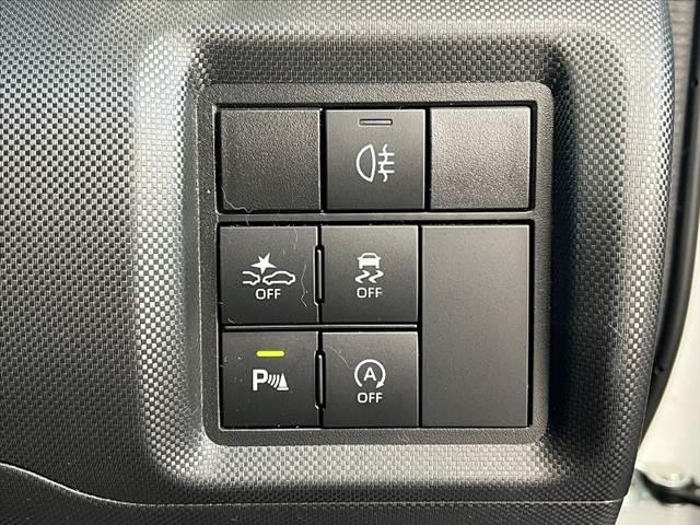 ライズ 　禁煙　モデリスタエアロ　９型ナビ　ツートン　Ｂモニタ　ＢＴ　ＳＡ　アダプティブクルーズ　ＥＴＣ　ＬＥＤヘッド　ステリモ　シートヒータ　Ａストップ　１７インチＡＷ　フルセグ　ＤＶＤ　革巻きステア（5枚目）