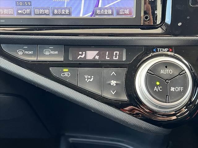 アクア Ｇ　禁煙車　ＬＥＤヘッド　純正ナビ　Ｂモニタ　ＥＴＣ　地デジ　ＢＴ　ＣＤ　ステリモ　ＬＥＤフォグ　クルコン　リモコンキー　革巻きステアリング　リアスポイラー　Ｐガラス　シートリフタ　アームレスト（24枚目）
