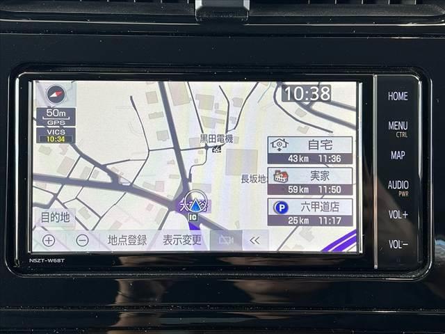 プリウス Ａ　後期　禁煙　セーフティ　ナビ　Ｂモニタ　フルセグ　ＢＴオーディオ　ＥＴＣ　レザーステア　レーンキープ　クルコン　ＬＥＤ　フォグ　ステリモ　Ａライト　ＨＵＤ　Ａハイビーム　ＢＳＭ　Ｐシート　スマートキ（3枚目）