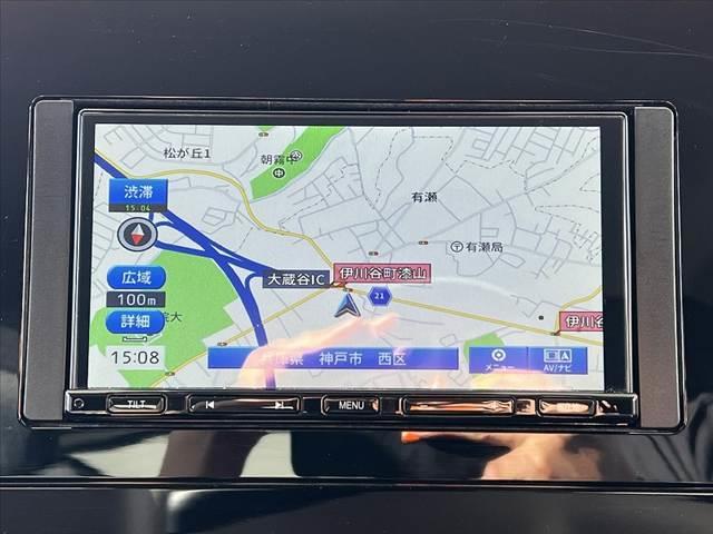 ノート S 社外ナビ スマートキー ETC Aライト Pスタート シートリフター ヘッドライトレベライザー 電子パーキング ブレーキホールド リアワイパー ハロゲンヘッドライト SRSエアバッグ(3枚目)