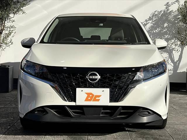 ノート S 社外ナビ スマートキー ETC Aライト Pスタート シートリフター ヘッドライトレベライザー 電子パーキング ブレーキホールド リアワイパー ハロゲンヘッドライト SRSエアバッグ(9枚目)