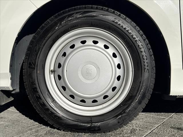 ノート S 社外ナビ スマートキー ETC Aライト Pスタート シートリフター ヘッドライトレベライザー 電子パーキング ブレーキホールド リアワイパー ハロゲンヘッドライト SRSエアバッグ(42枚目)