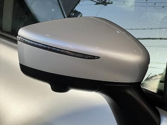 ノート e-パワー B アラウンドビューモニタ インテリジェントツームミラー CD エマブレ 車線逸脱警報 踏み間違い防止 FRバックソナー ETC AUX FM AM Pガラス Aライト Rワイパー インテリジェントキ(30枚目)