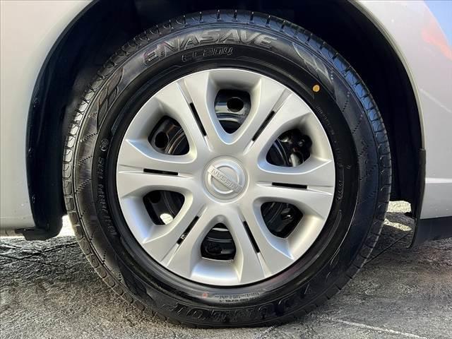 ノート e-パワー B アラウンドビューモニタ インテリジェントツームミラー CD エマブレ 車線逸脱警報 踏み間違い防止 FRバックソナー ETC AUX FM AM Pガラス Aライト Rワイパー インテリジェントキ(38枚目)