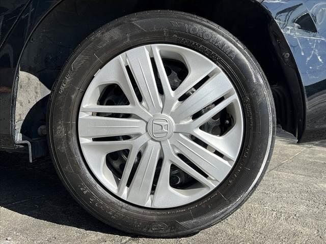 フィット  後期 純正ナビ Bモニタ フルセグ BT ETC DVD CD ホンダセンシング ステリモ LEDヘッド フォグ Aライト スマートキ Pスタート サイドカーテンエアバック ECON Aストップ(45枚目)