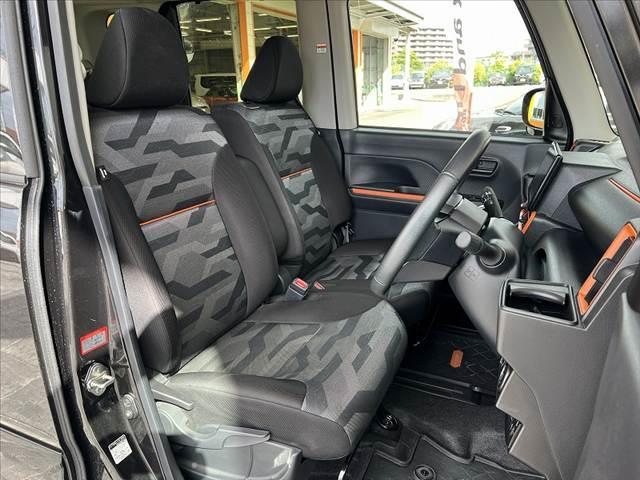 タント ファンクロスターボ　禁煙　９型ＤＡ　全方位　スマートクルーズ　ＥＴＣ　シートヒーター　フルセグ　スマートキー　Ｐスタート　両電スラ　ルーフレール　クルコン　ステリモ　スマートアシスト　バックソナー　Ａストップ　ＬＥＤ（16枚目）