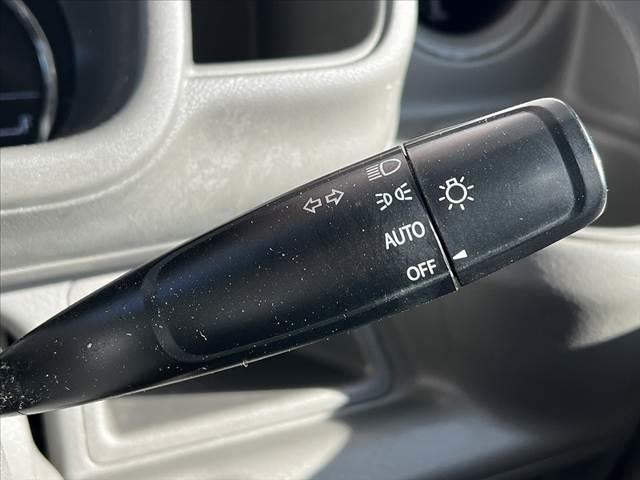 NV100クリッパーバン GXターボ ハイルーフ エマージェンシーブレーキ 純ナビ Bモニター フルセグ Aライト ABS リモコンキー リアヒーター SRSエアバッグ プライバシーガラス ハロゲンヘッドライト アームレスト(7枚目)