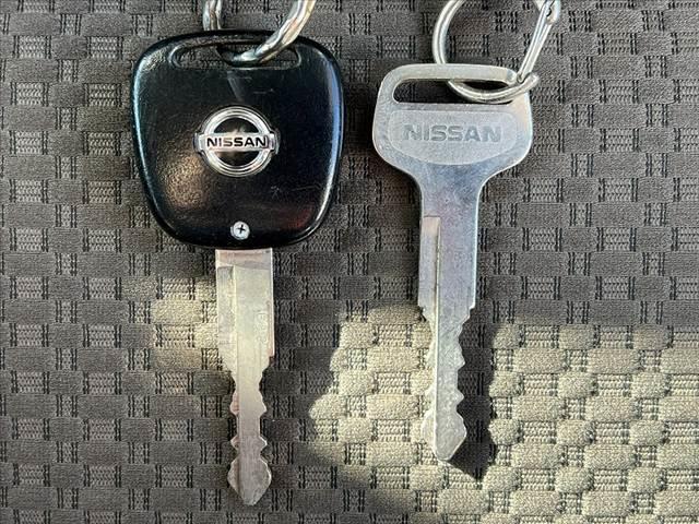 NV100クリッパーバン GXターボ ハイルーフ エマージェンシーブレーキ 純ナビ Bモニター フルセグ Aライト ABS リモコンキー リアヒーター SRSエアバッグ プライバシーガラス ハロゲンヘッドライト アームレスト(30枚目)