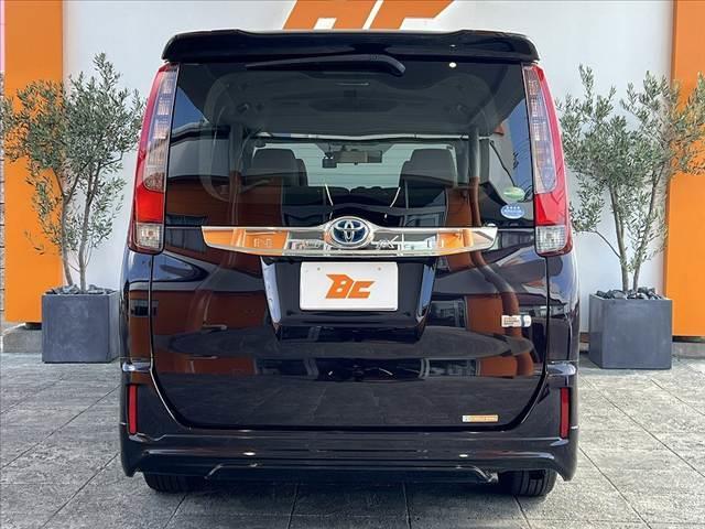 自動車保険(損保ジャパン日本興亜)の代理店でもございますので、お気軽にご相談下さい。