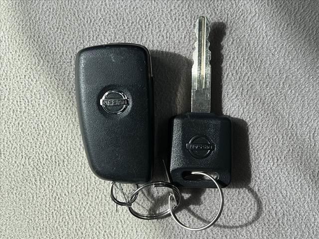 デイズ エマブレ 車線逸脱警報 コーナーセンサー キーレス ABS SRSエアバッグ 横滑り防止 Aストップ Aライト PV シートヒーター バニティミラー ACソケット チルトステア シートリフター レベ(7枚目)