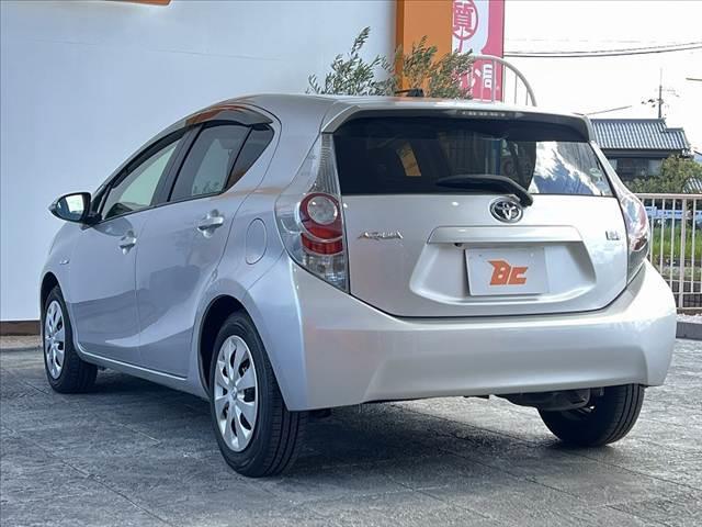 アクア S 禁煙 スマートキー LED シートヒーター ナビ ステリモ Bモニタ BTオーディオ ETC ナノイー Aライト Pスタート フォグ シートリフター バイザー リアワイパー ECOモード EVモード(13枚目)