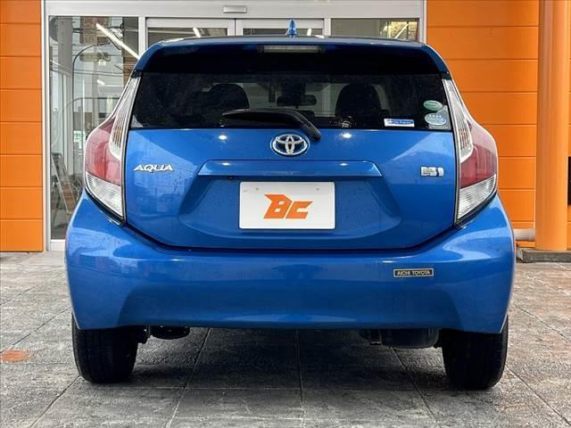 アクア Ｓ　中期　セーフティＳ　スマートキー　Ｐスタート　ナビ　Ｂモニ　ＥＴＣ　フルセグ　ＢＴ　ＡＢＳ　ＳＲＳエアバッグ　横滑防止　Ａハイビーム　レベライザー　車線逸脱警報　集中ドアロック　チルトステア（14枚目）