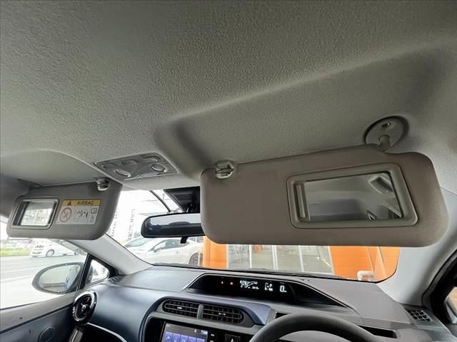 アクア Ｓ　中期　セーフティＳ　スマートキー　Ｐスタート　ナビ　Ｂモニ　ＥＴＣ　フルセグ　ＢＴ　ＡＢＳ　ＳＲＳエアバッグ　横滑防止　Ａハイビーム　レベライザー　車線逸脱警報　集中ドアロック　チルトステア（30枚目）