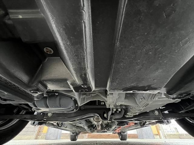 アクア Ｓ　中期　セーフティＳ　スマートキー　Ｐスタート　ナビ　Ｂモニ　ＥＴＣ　フルセグ　ＢＴ　ＡＢＳ　ＳＲＳエアバッグ　横滑防止　Ａハイビーム　レベライザー　車線逸脱警報　集中ドアロック　チルトステア（44枚目）