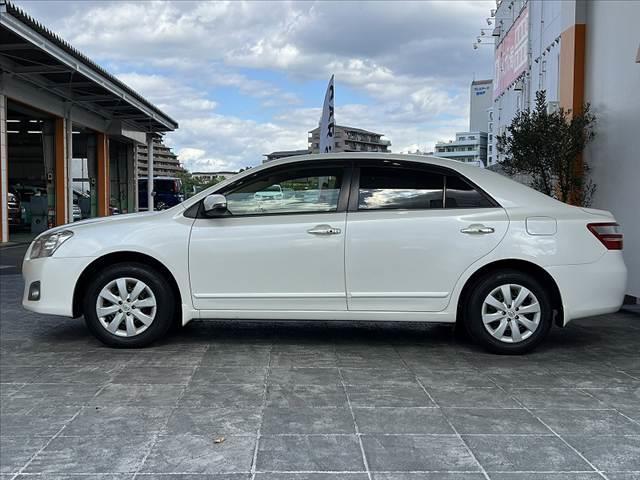 プレミオ １．５Ｆ　ＥＸパッケージ　禁煙　ナビ　バックモニター　ＥＴＣ　Ｐスタート　Ａライト　スマートキー　ステリモ　パワーシート　プライバシーガラス　ＳＲＳエアバッグ　チルトステアリング　バニティミラ　バイザ　ＩＳＯＦＩＸ　ＨＩＤ（11枚目）