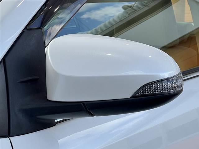 プレミオ １．５Ｆ　ＥＸパッケージ　禁煙　ナビ　バックモニター　ＥＴＣ　Ｐスタート　Ａライト　スマートキー　ステリモ　パワーシート　プライバシーガラス　ＳＲＳエアバッグ　チルトステアリング　バニティミラ　バイザ　ＩＳＯＦＩＸ　ＨＩＤ（34枚目）