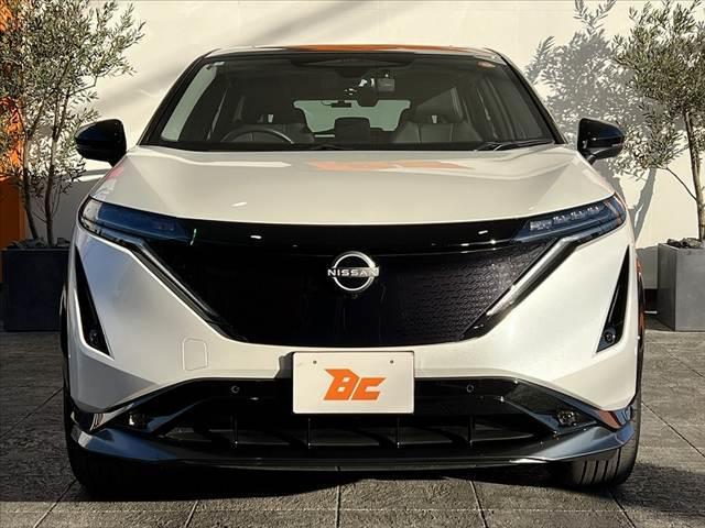 アリア B9 e-4ORCE 後期 禁煙 プロパイ2.0 ガラスルーフ BOSE 12.3型ナビ 充電ケーブル200V/7.5M フルセグ BTオーディオ 360度セーフティ Dミラ コンビシート 全席シートヒータ BSM HUD(9枚目)