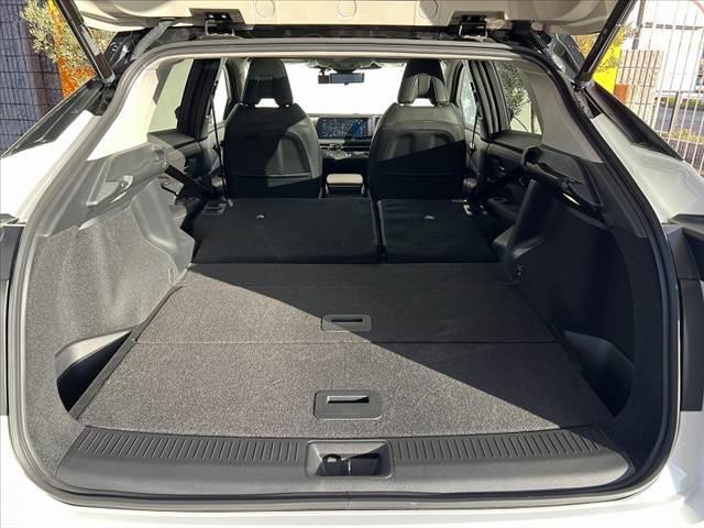 アリア B9 e-4ORCE 後期 禁煙 プロパイ2.0 ガラスルーフ BOSE 12.3型ナビ 充電ケーブル200V/7.5M フルセグ BTオーディオ 360度セーフティ Dミラ コンビシート 全席シートヒータ BSM HUD(21枚目)