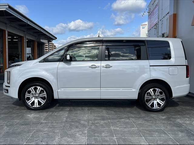 デリカD:5 P 後期 禁煙 11型ナビ eアシスト 両電スラ レーダークルーズ ETC DVD BTオーディオ全方位 フルセグ スマートキー 4WD ブレーキH シートカバー シートヒータ Pシート レーンキープ(11枚目)