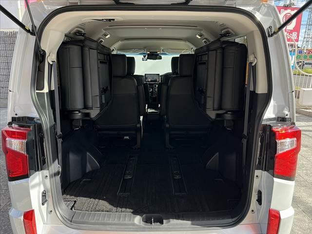 デリカD:5 P 後期 禁煙 11型ナビ eアシスト 両電スラ レーダークルーズ ETC DVD BTオーディオ全方位 フルセグ スマートキー 4WD ブレーキH シートカバー シートヒータ Pシート レーンキープ(23枚目)