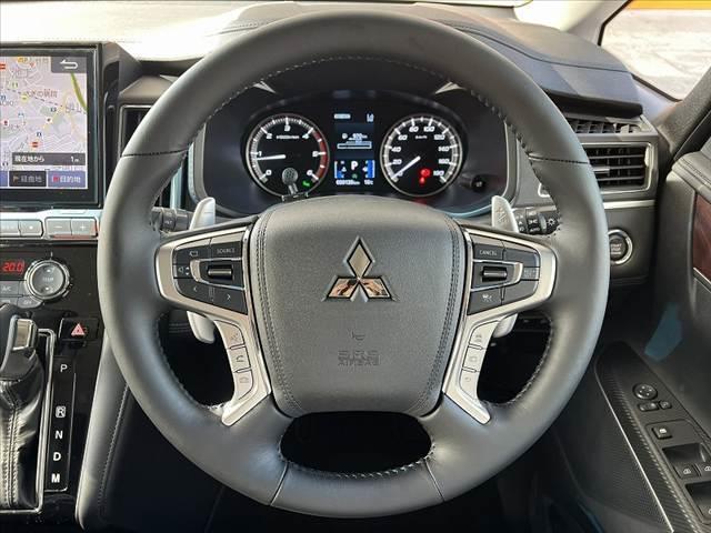 デリカD:5 P 後期 禁煙 11型ナビ eアシスト 両電スラ レーダークルーズ ETC DVD BTオーディオ全方位 フルセグ スマートキー 4WD ブレーキH シートカバー シートヒータ Pシート レーンキープ(26枚目)