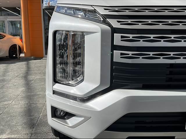 デリカD:5 P 後期 禁煙 11型ナビ eアシスト 両電スラ レーダークルーズ ETC DVD BTオーディオ全方位 フルセグ スマートキー 4WD ブレーキH シートカバー シートヒータ Pシート レーンキープ(38枚目)