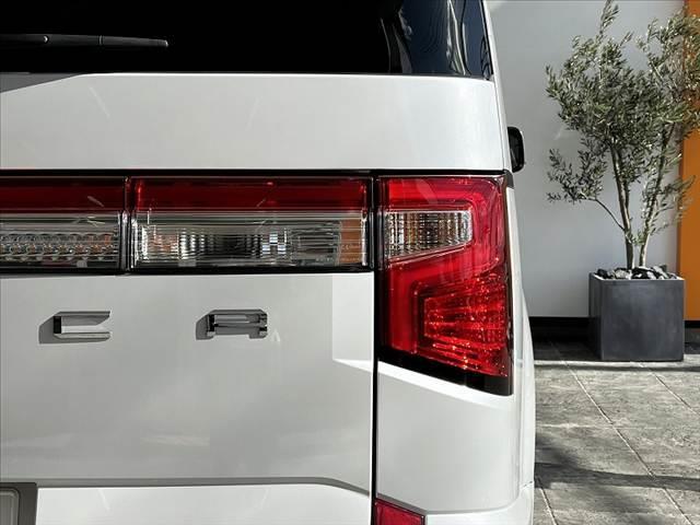 デリカD:5 P 後期 禁煙 11型ナビ eアシスト 両電スラ レーダークルーズ ETC DVD BTオーディオ全方位 フルセグ スマートキー 4WD ブレーキH シートカバー シートヒータ Pシート レーンキープ(41枚目)