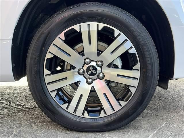 デリカD:5 P 後期 禁煙 11型ナビ eアシスト 両電スラ レーダークルーズ ETC DVD BTオーディオ全方位 フルセグ スマートキー 4WD ブレーキH シートカバー シートヒータ Pシート レーンキープ(44枚目)