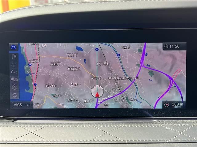 Sクラス S63 ロング 禁煙 ナビ Burmester パノラミックルーフ 全方位モニ フルセグ BTオーディオ HUD BSM パドルシフト コンビハンドル 電子P シートヒーター ベンチレーション レーダーセーフティ(3枚目)