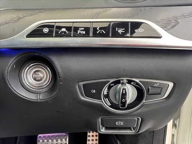 Sクラス S63 ロング 禁煙 ナビ Burmester パノラミックルーフ 全方位モニ フルセグ BTオーディオ HUD BSM パドルシフト コンビハンドル 電子P シートヒーター ベンチレーション レーダーセーフティ(7枚目)