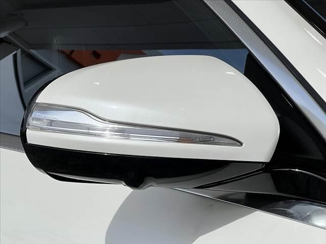 Sクラス S63 ロング 禁煙 ナビ Burmester パノラミックルーフ 全方位モニ フルセグ BTオーディオ HUD BSM パドルシフト コンビハンドル 電子P シートヒーター ベンチレーション レーダーセーフティ(36枚目)