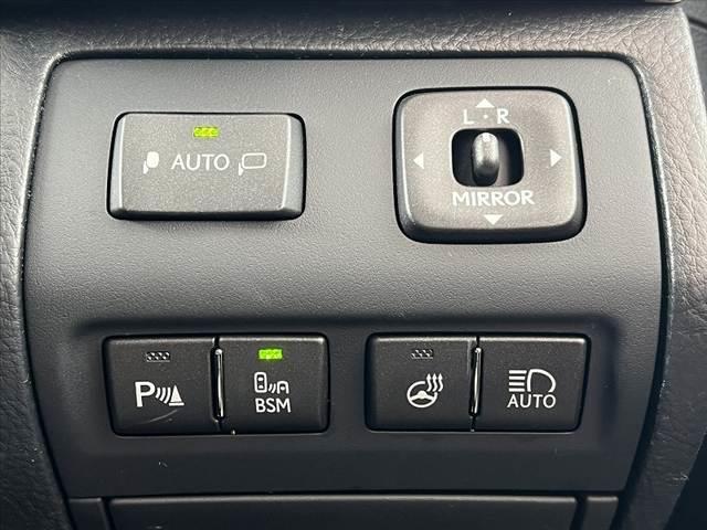 ＬＳ ＬＳ４６０　バージョンＣ　Ｉパッケージ　ＬＥＤヘッドライト　ムーンルーフ　純ナビ　ＢＳＭ　Ｂモニタ　レーダークルーズ　シートヒーター　シートクーラー　Ａライト　ＥＴＣ　フルセグ　ステアリングヒーター　ブレーキホールド　プリクラッシュセーフ（7枚目）