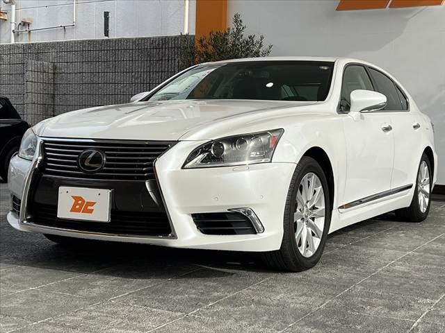 ＬＳ ＬＳ４６０　バージョンＣ　Ｉパッケージ　ＬＥＤヘッドライト　ムーンルーフ　純ナビ　ＢＳＭ　Ｂモニタ　レーダークルーズ　シートヒーター　シートクーラー　Ａライト　ＥＴＣ　フルセグ　ステアリングヒーター　ブレーキホールド　プリクラッシュセーフ（10枚目）