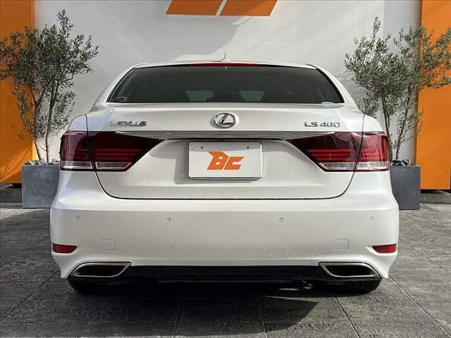 ＬＳ ＬＳ４６０　バージョンＣ　Ｉパッケージ　ＬＥＤヘッドライト　ムーンルーフ　純ナビ　ＢＳＭ　Ｂモニタ　レーダークルーズ　シートヒーター　シートクーラー　Ａライト　ＥＴＣ　フルセグ　ステアリングヒーター　ブレーキホールド　プリクラッシュセーフ（14枚目）