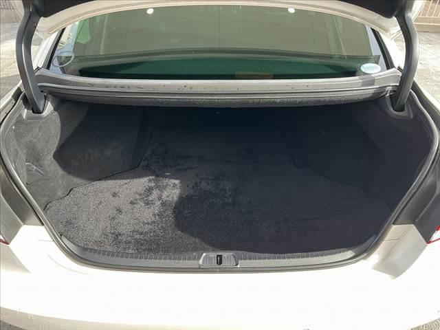 ＬＳ ＬＳ４６０　バージョンＣ　Ｉパッケージ　ＬＥＤヘッドライト　ムーンルーフ　純ナビ　ＢＳＭ　Ｂモニタ　レーダークルーズ　シートヒーター　シートクーラー　Ａライト　ＥＴＣ　フルセグ　ステアリングヒーター　ブレーキホールド　プリクラッシュセーフ（20枚目）