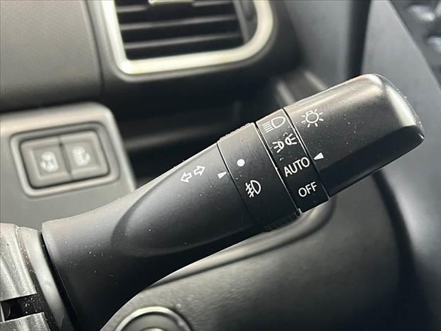 ソリオ ハイブリッドMZ ナビ 全方位モニター 両電スラ フルセグ BTオーディオ シートヒータ クルーズコントロール Aライト Aストップ Pスタート スマートキー シートリフター 後席テーブル SRSエアバッグ(29枚目)