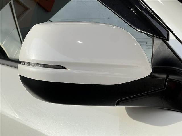 ヴェゼル ハイブリッドZ・ホンダセンシング 禁煙 8型ナビ BTオーディオ DVD Bモニ フルセグ ステリモ パドルシフト LED フォグ ETC Pガラス ルーフレール シートヒータ ブレーキホールド Aライト コンビシート レザーハンドル(34枚目)