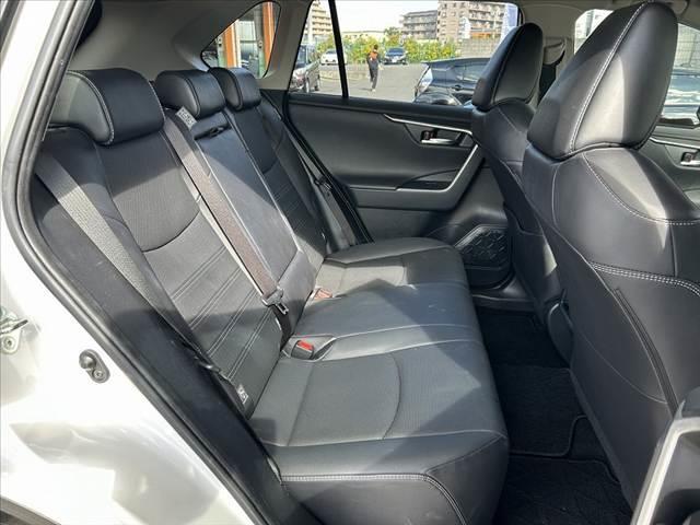 RAV4 中期 禁煙 パノラマルーフ モデリスタ 10.5型ナビ 全方位 ETC セーフティ BSM LED クルコン シートヒータ エアーシート ルーフレール Pゲート スマートキ Pスタ ハンドルヒータ(18枚目)