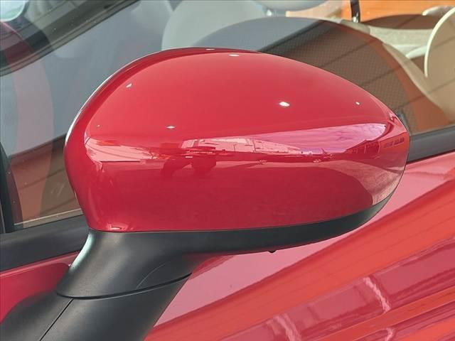 500 1.2 ポップ 禁煙 CDオーディオ 5速デュアロジック リモコンキー シートリフター SRSエアバッグ チルトステアリング シートアンダーボックス バニティミラー ノーマルルーフ ハロゲンヘッドライト ボディ同色(33枚目)