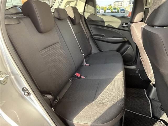 スイフト ＸＧ　禁煙　ナビ　ＥＴＣ　スマートキー　Ｐスタート　シートヒータ　ＡＢＳ　ＳＲＳエアバッグ　横滑り防止　プライバシーガラス　レベライザー　バニティミラー　ＡＣソケット　ＩＳＯＦＩＸ　チルトステア（18枚目）