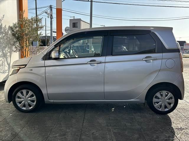 ガラスコーティングなども行っております。プロの業者による、施工ですのでご安心してお頼みください。