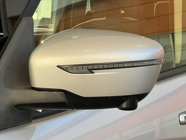 セレナ Ｘ　Ｖセレクション　禁煙　車検整備付　セーフティパックＡ　ナビ　全方位モニター　両電スラ　ＤＶＤ再生　エマブレ　クルコン　Ａストップ　Ａライト　スマートキー　Ｐスタート　ステリモ　コーナーセンサ　ＡＢＳ　ＳＲＳエアバッグ（36枚目）