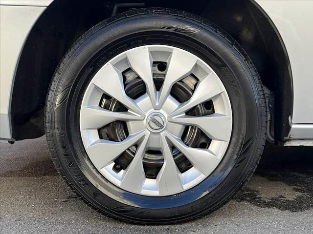 セレナ Ｘ　Ｖセレクション　禁煙　車検整備付　セーフティパックＡ　ナビ　全方位モニター　両電スラ　ＤＶＤ再生　エマブレ　クルコン　Ａストップ　Ａライト　スマートキー　Ｐスタート　ステリモ　コーナーセンサ　ＡＢＳ　ＳＲＳエアバッグ（46枚目）