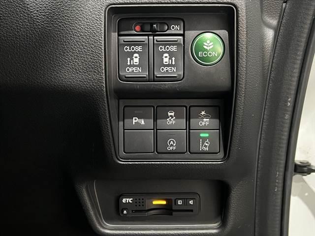 仕入れに特化したお店です。『予約制』とさせていただき、他のお客様を気にせずにおくつろぎ下さい。