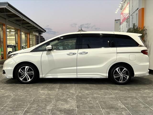 ガラスコーティングなども行っております。プロの業者による、施工ですのでご安心してお頼みください。